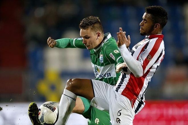 环境帮助他 环境帮助他